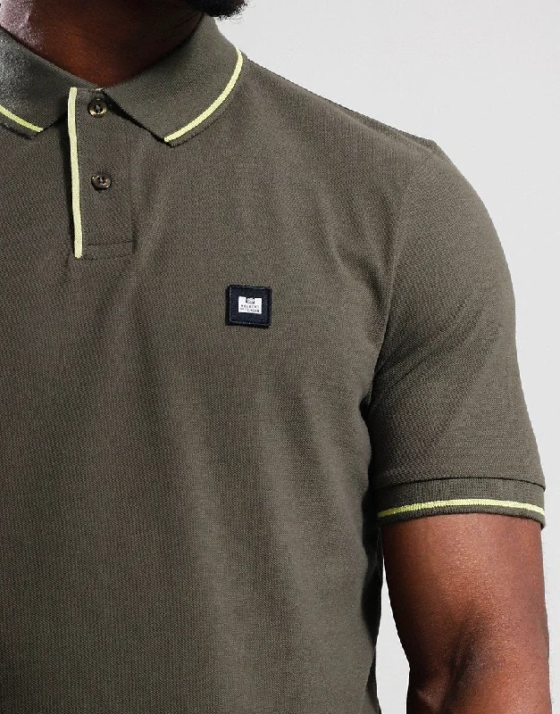 Lightweight polo shirtWeekEnd Offender Polo Black