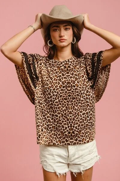 BiBi Leopard Crochet Trim Round Neck Short Sleeve TopHiking Short Sleeve TopsHiking Short Sleeve Tops