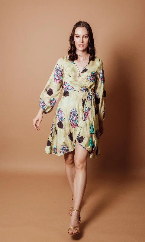 Nirosha Wrap Dress with Floral Patterns