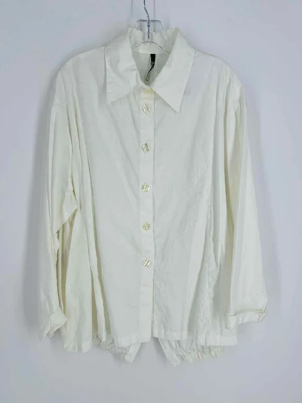 Size M ? White Solid Designer BlouseSatin Shirts